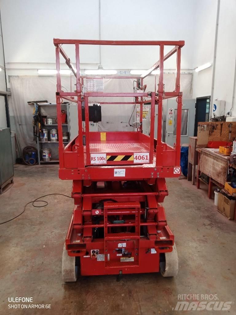 SkyJack SJ III 4626 Saxliftar