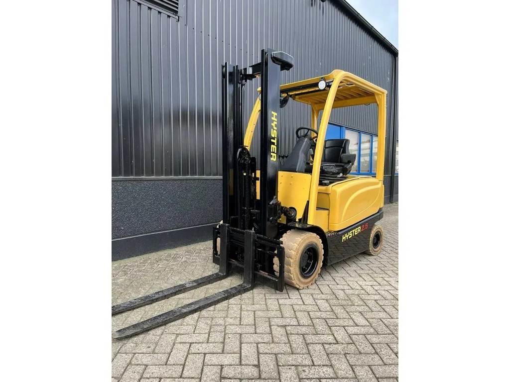 Hyster J2.5XN Elmotviktstruckar