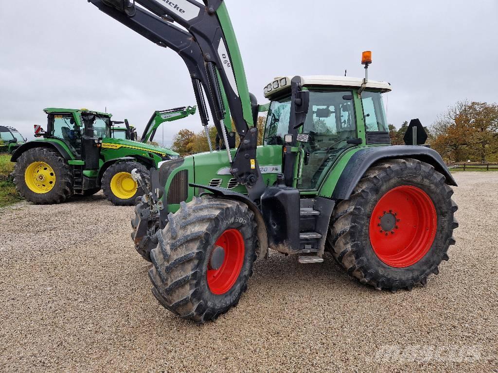 Fendt 820 GPS Traktorer