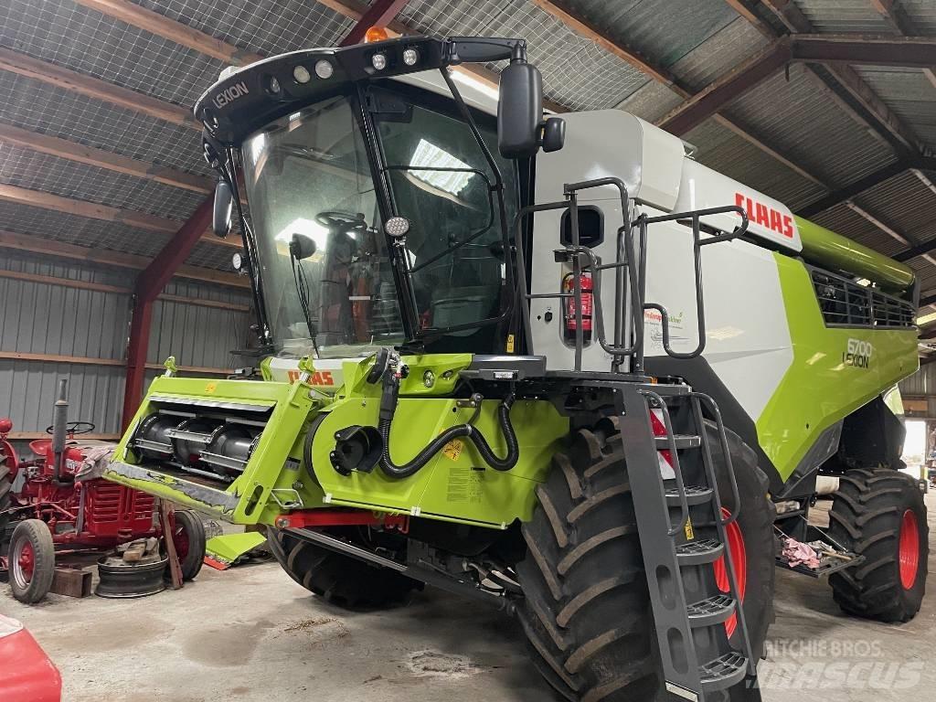 CLAAS Lexion 6700 Skördetröskor