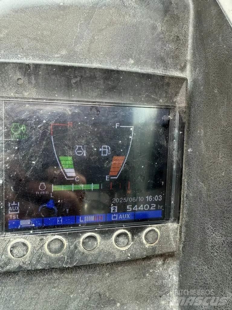Takeuchi TB230 Minigrävare < 7t