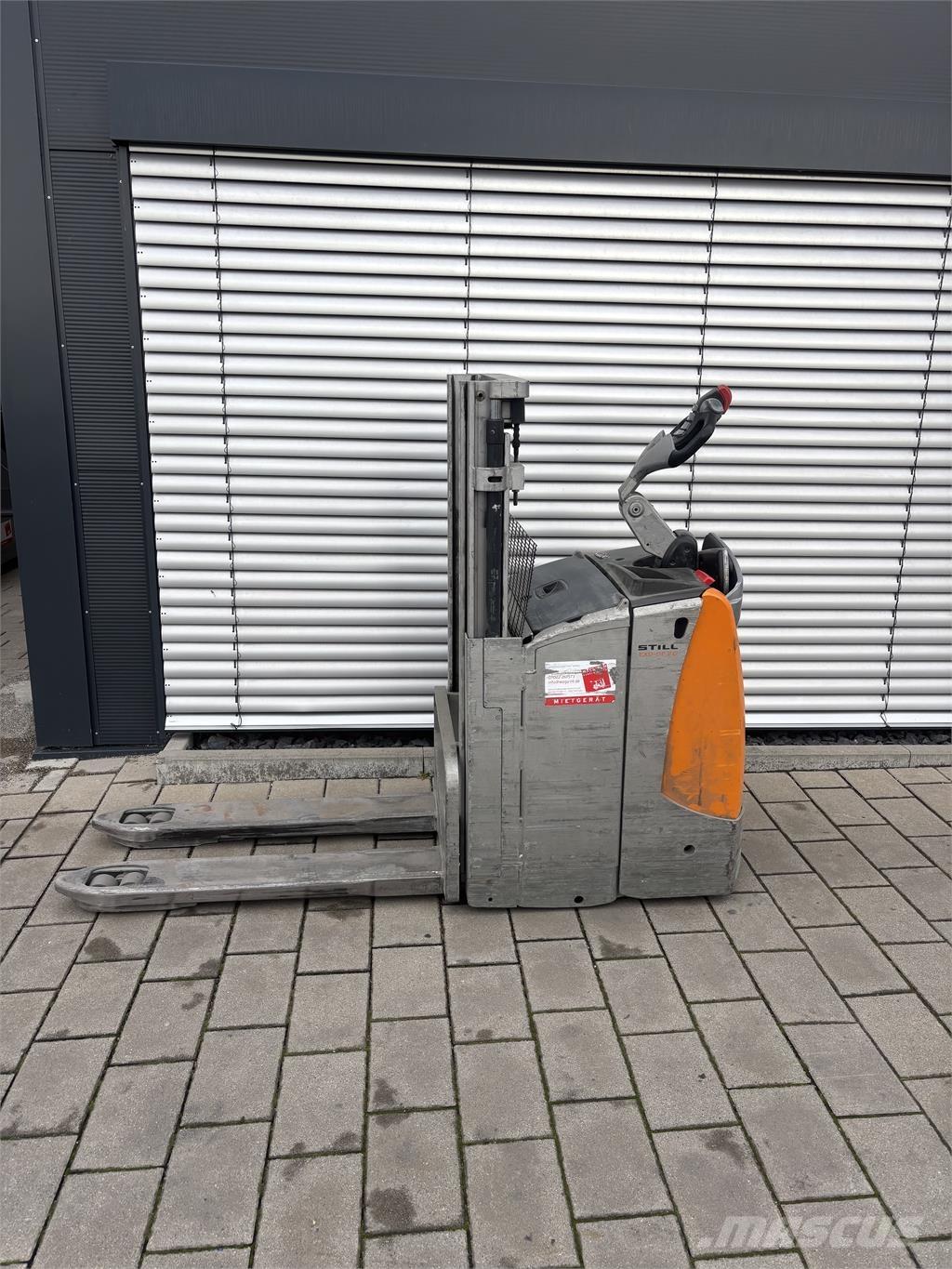 Still EXD-SF20 Staplare