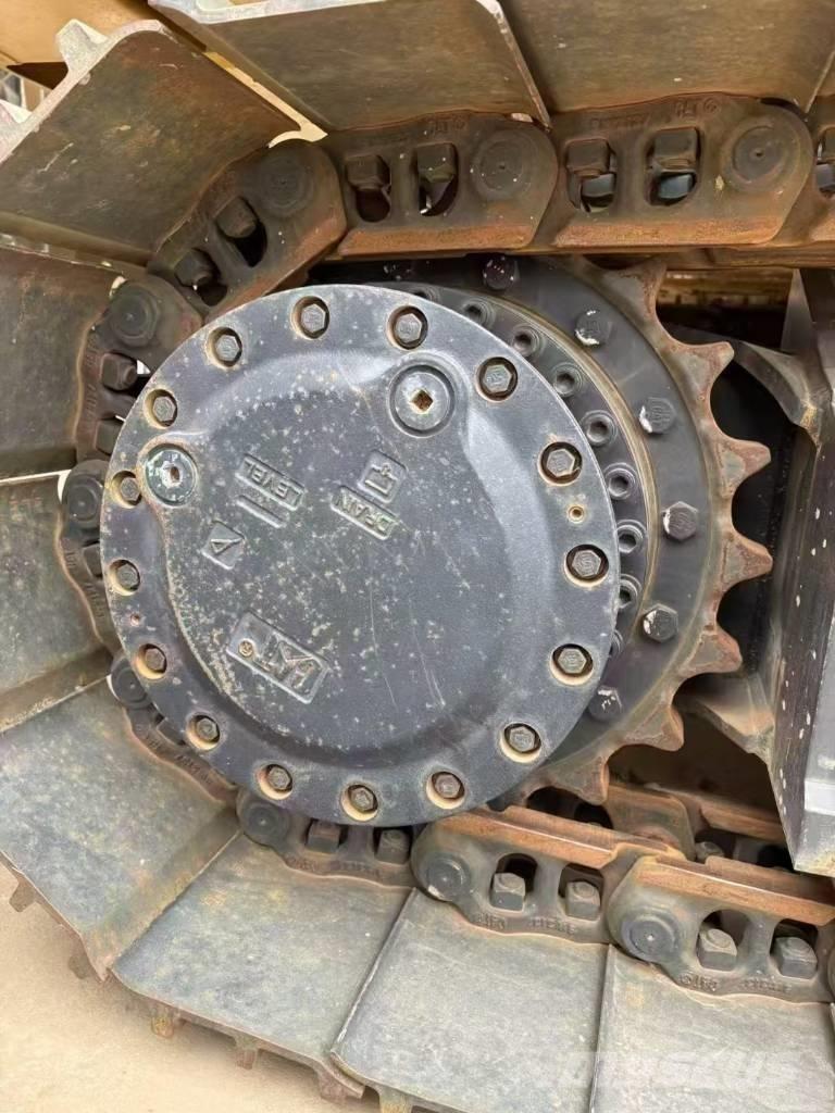 CAT 320 E Bandgrävare