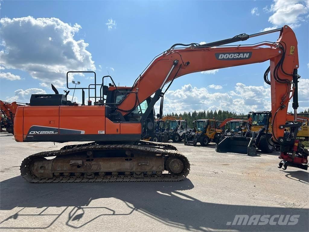 Doosan DX255LC-5 Bandgrävare
