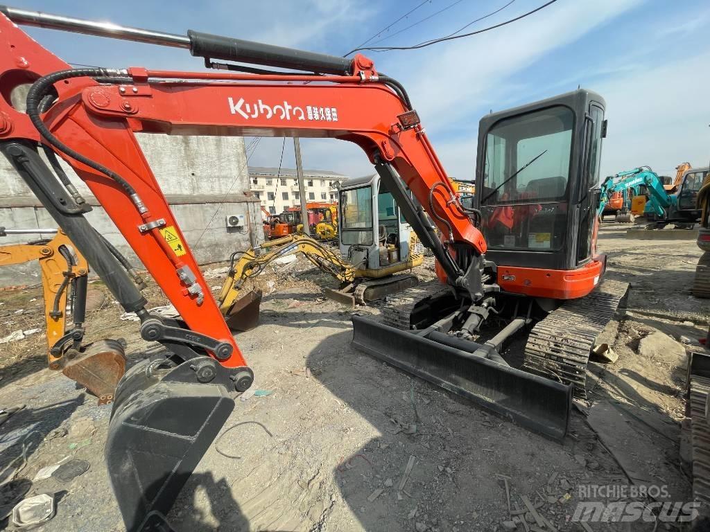 Kubota U35 Minigrävare < 7t