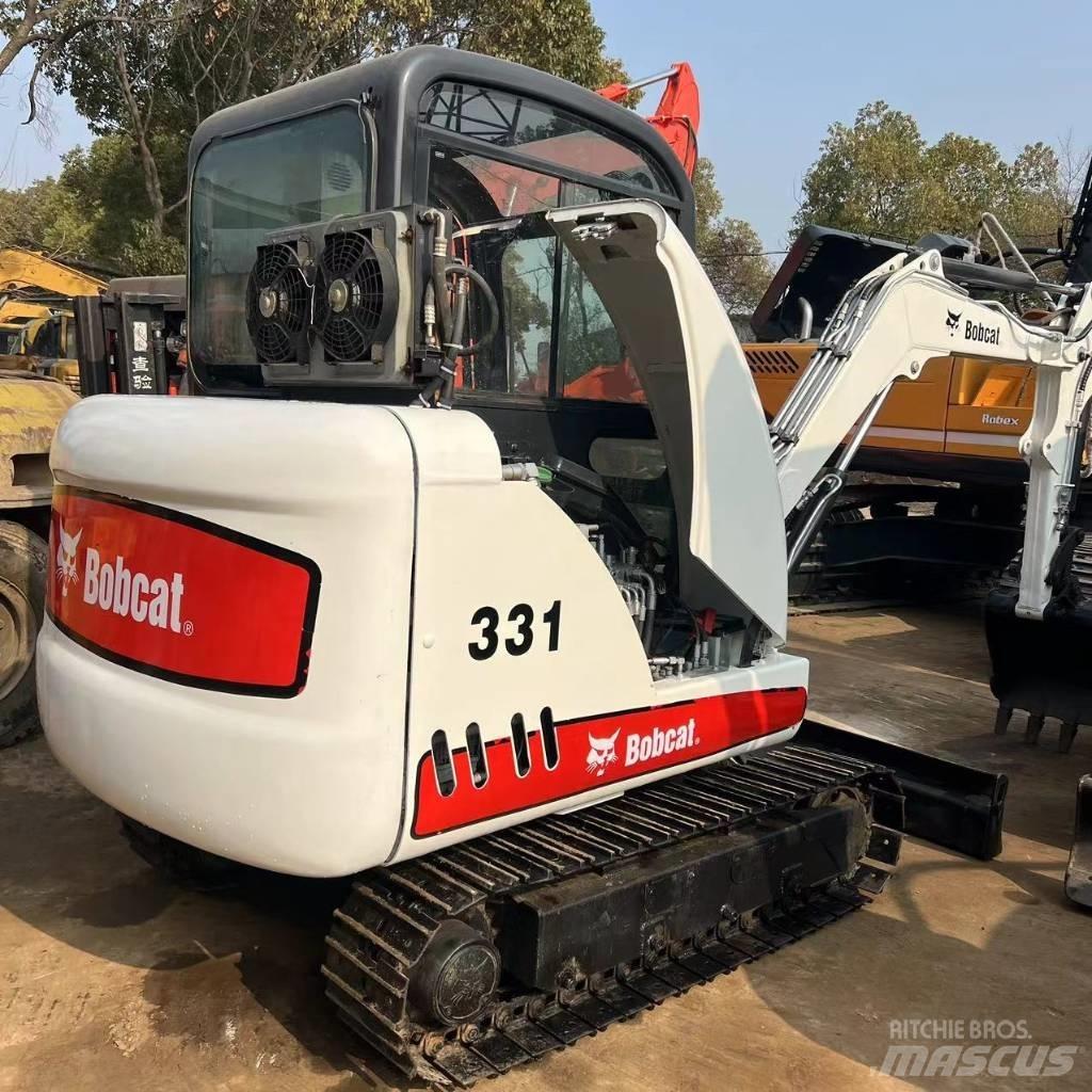 Bobcat 331 Minigrävare < 7t