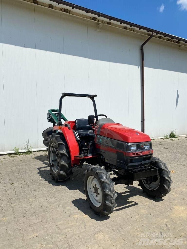 Mitsubishi MTR300 Kompakttraktorer