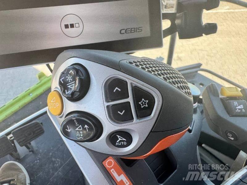 CLAAS LEXION 8600 Skördetröskor