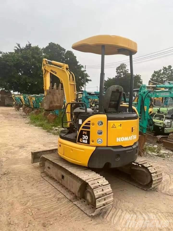 Komatsu PC 30 Bandgrävare