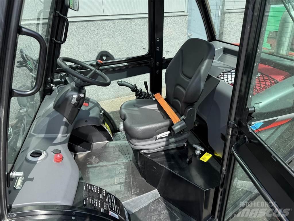 Manitou MC25-4 Terrängtruck