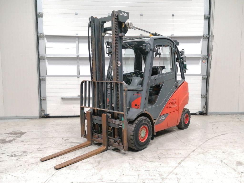 Linde H30D-02 Dieselmotviktstruckar