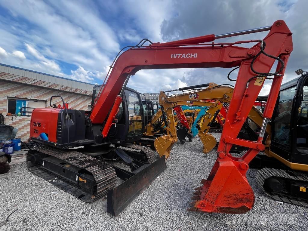 Hitachi ZX 70 Midigrävmaskiner 7t - 12t