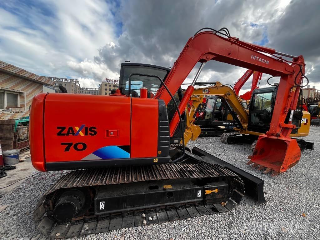 Hitachi ZX 70 Midigrävmaskiner 7t - 12t