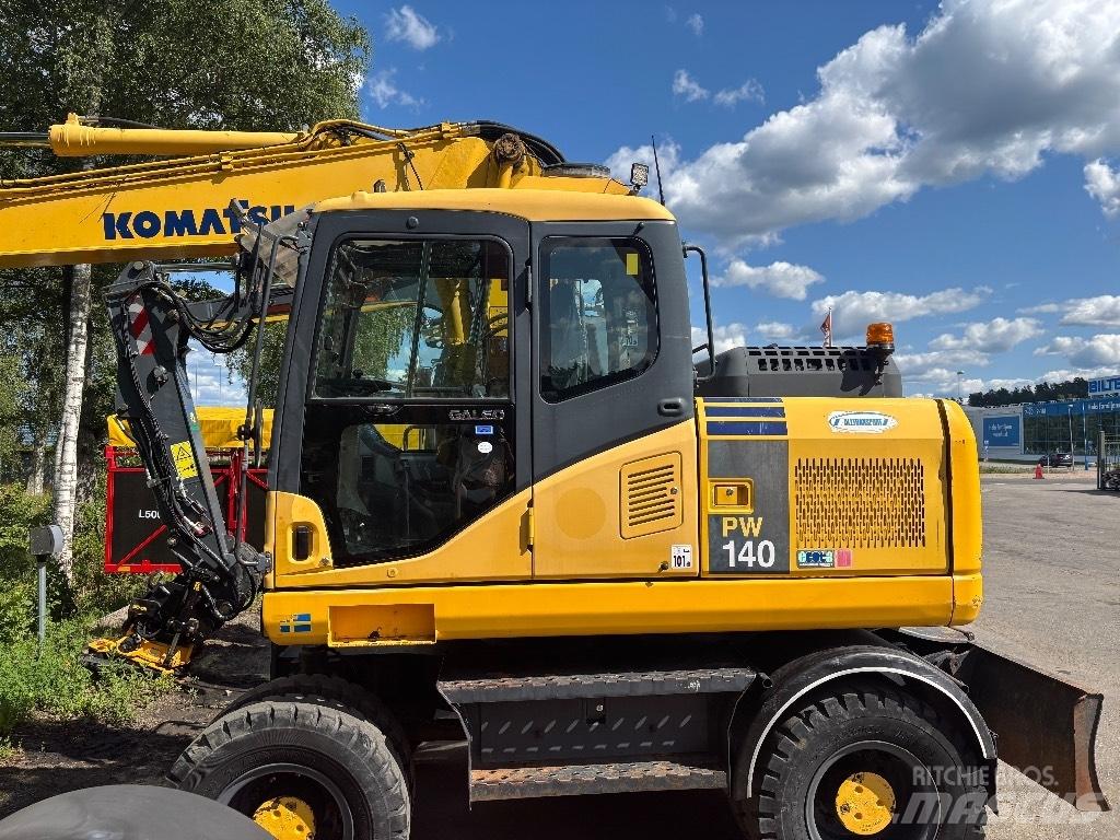 Komatsu PW 140-7 Hjulgrävare