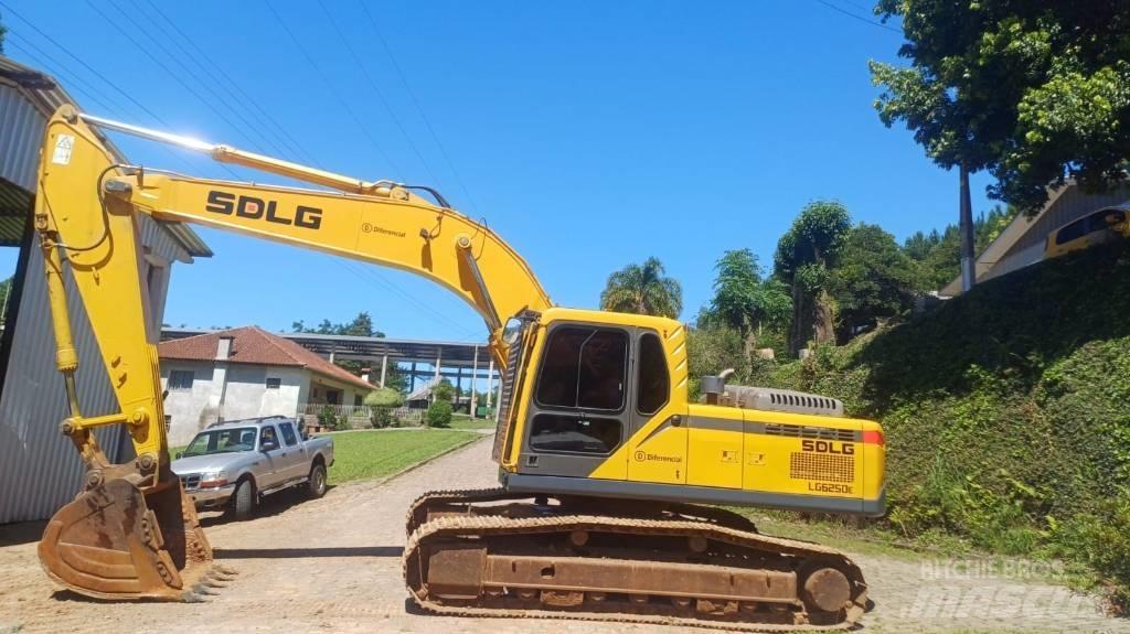SDLG LG 6250 E Bandgrävare