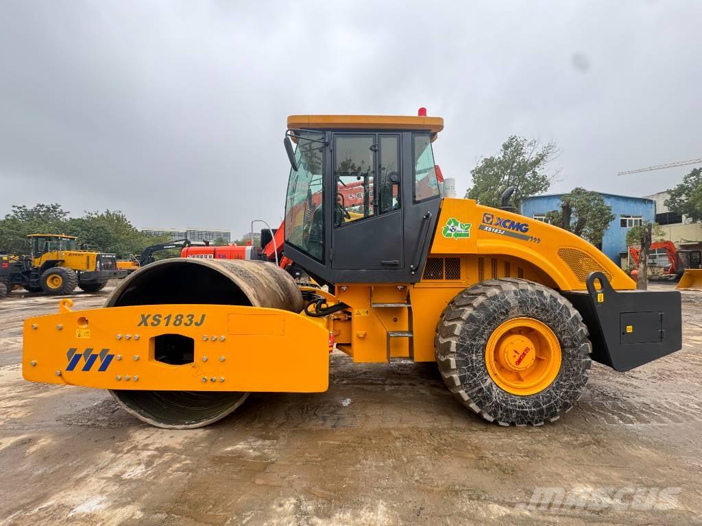 XCMG XS 183 J Envalsvältar