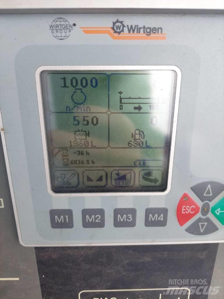 Wirtgen W 100 F Asfaltskallfräsmaskiner