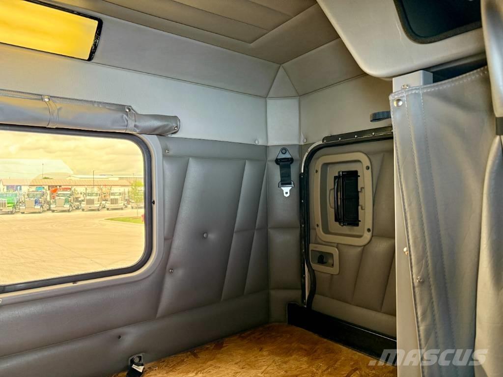 Peterbilt 388 Dragbilar