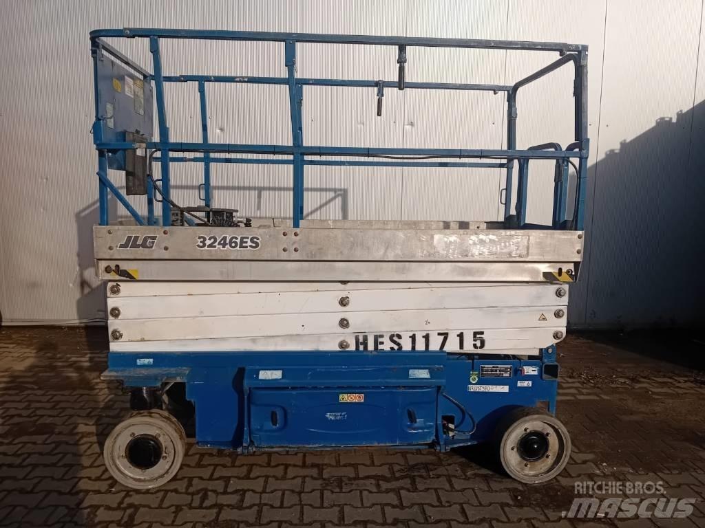 JLG 3246 ES Saxliftar