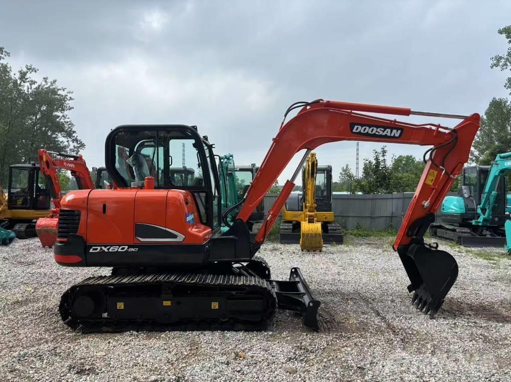 Doosan DX 60-9 C Minigrävare < 7t
