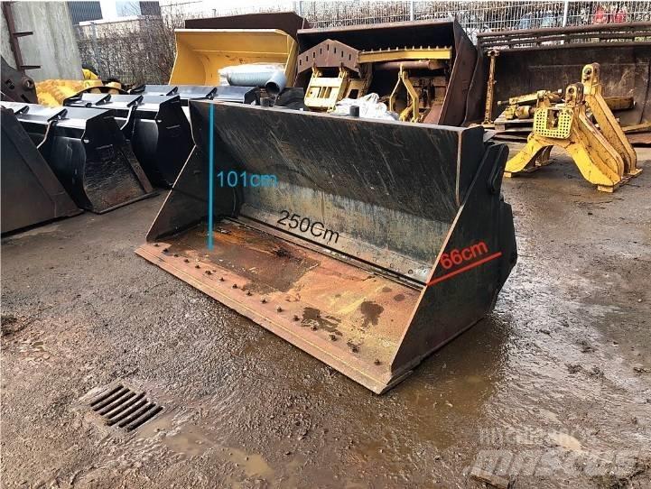 CAT 930H/K Skopor