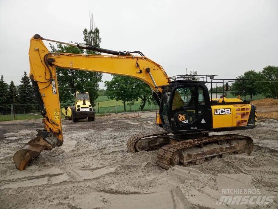 JCB JS220LC Bandgrävare