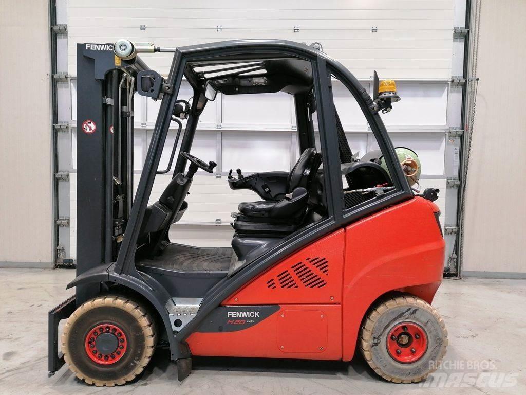 Linde H20T-02/600 Gasolmotviktstruckar