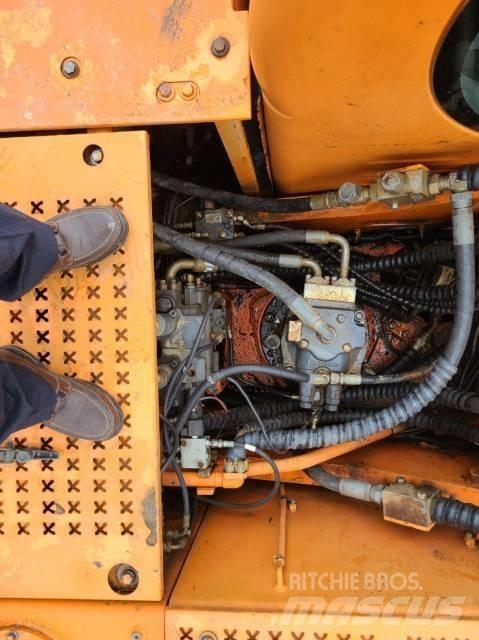 Doosan DX 210 W Hjulgrävare