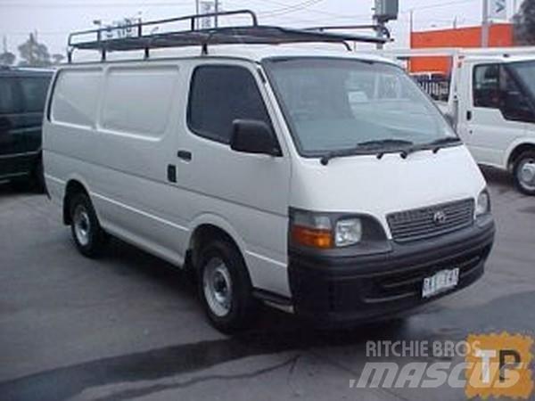 Toyota HIACE RZH103R Lätta skåpbilar