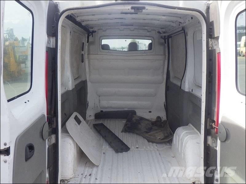 Renault Trafic 2 Lätta lastbilar