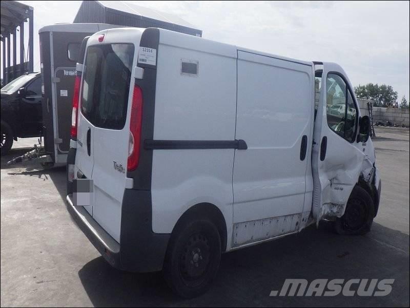 Renault Trafic 2 Lätta lastbilar