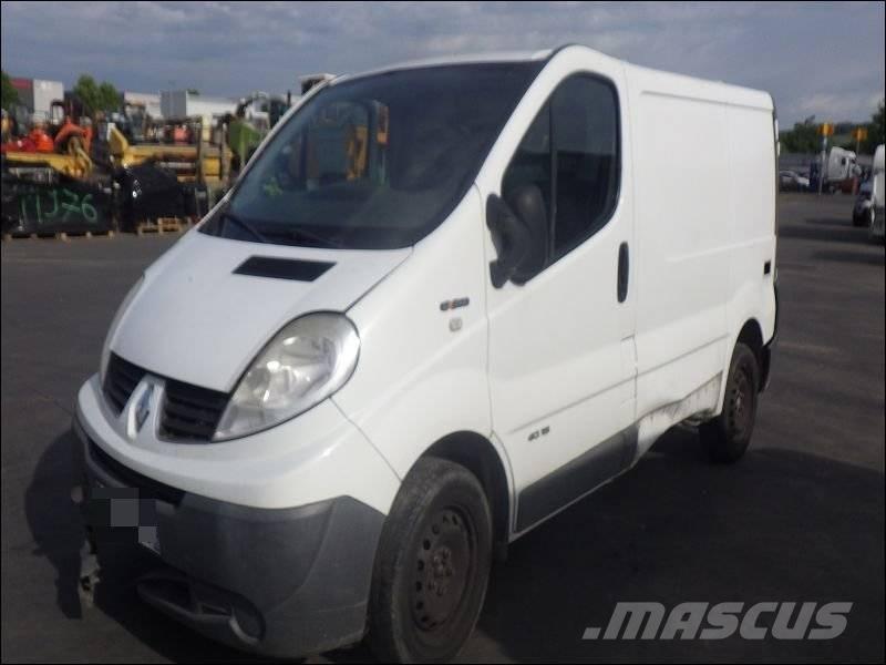 Renault Trafic 2 Lätta lastbilar