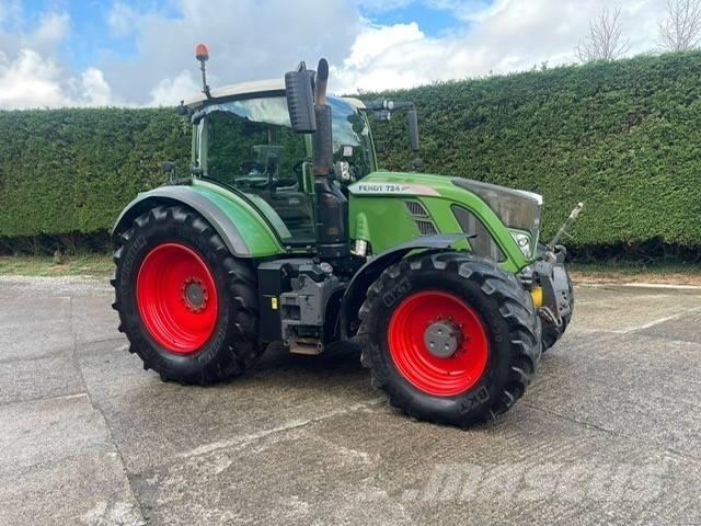 Fendt 724 Profi Plus Traktorer