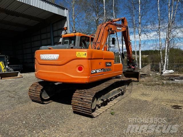 Doosan DX 160 LC Bandgrävare