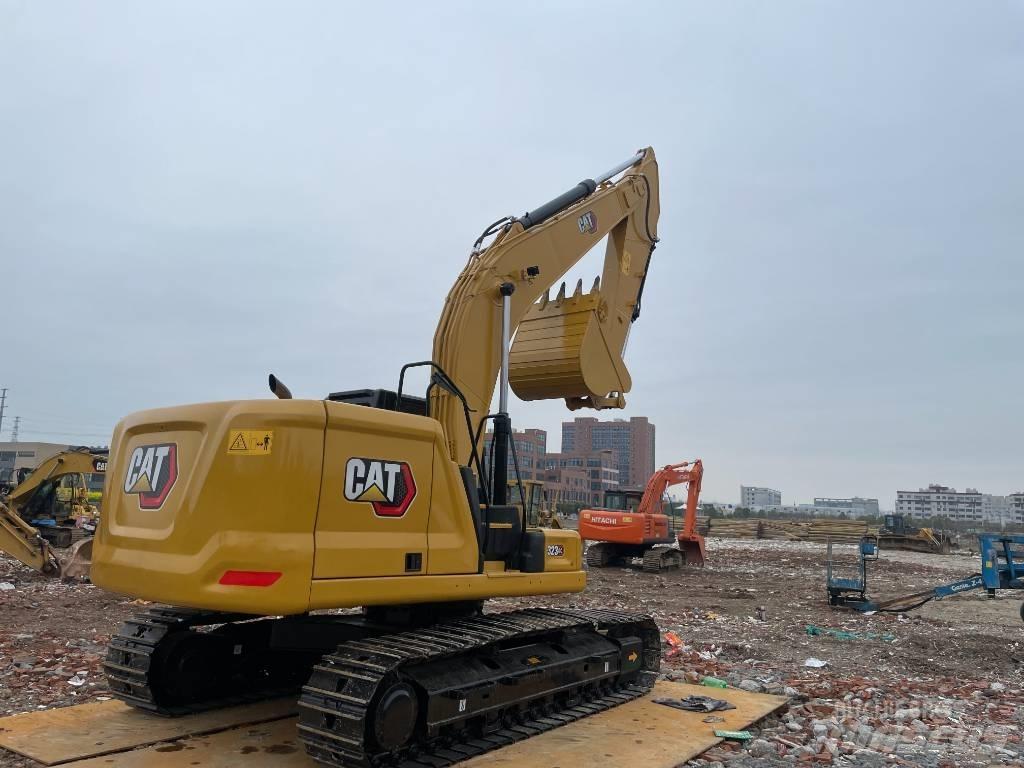 CAT 323GC Bandgrävare