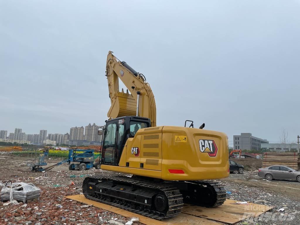 CAT 323GC Bandgrävare