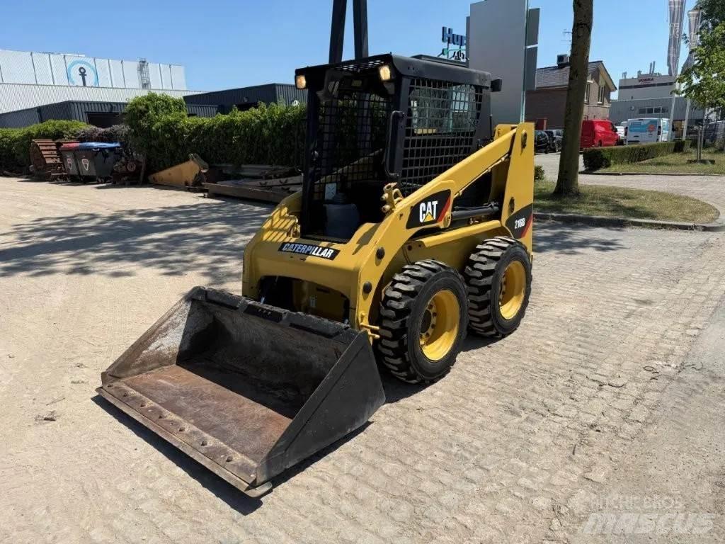 CAT 216B (226,S130) Kompaktlastare