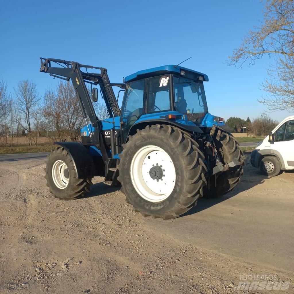 New Holland 8770 Traktorer