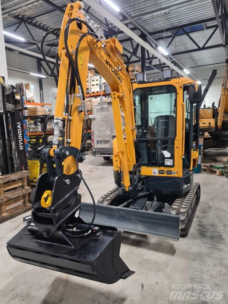Hyundai R25-9AK Minigrävare < 7t