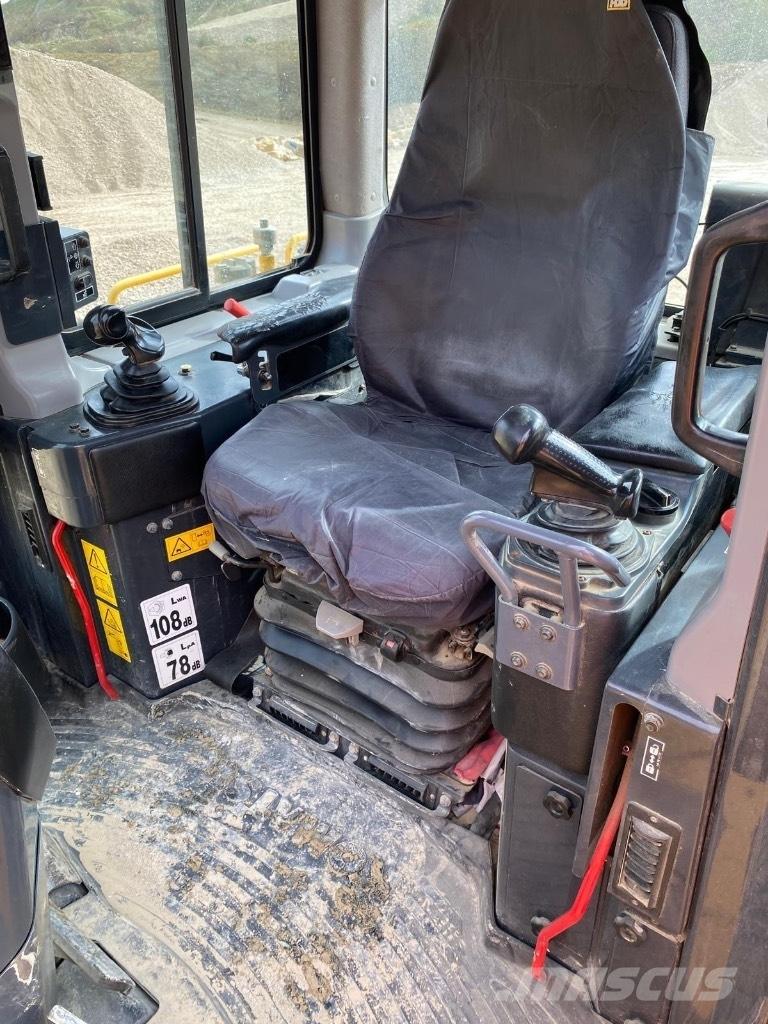 Komatsu DX65PXi-18 Bandschaktare