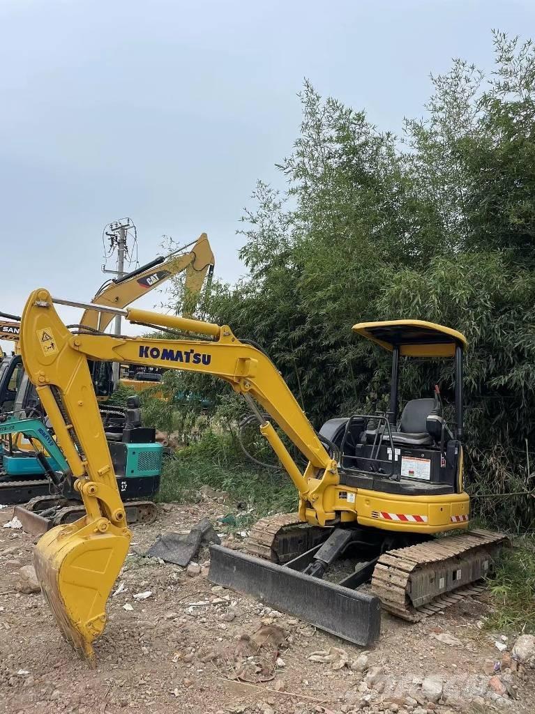 Komatsu PC35 Minigrävare < 7t