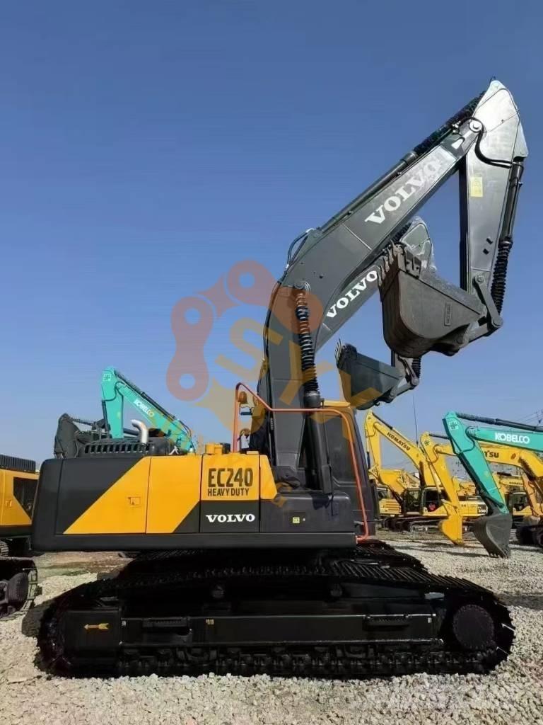 Volvo EC 240 D Bandgrävare