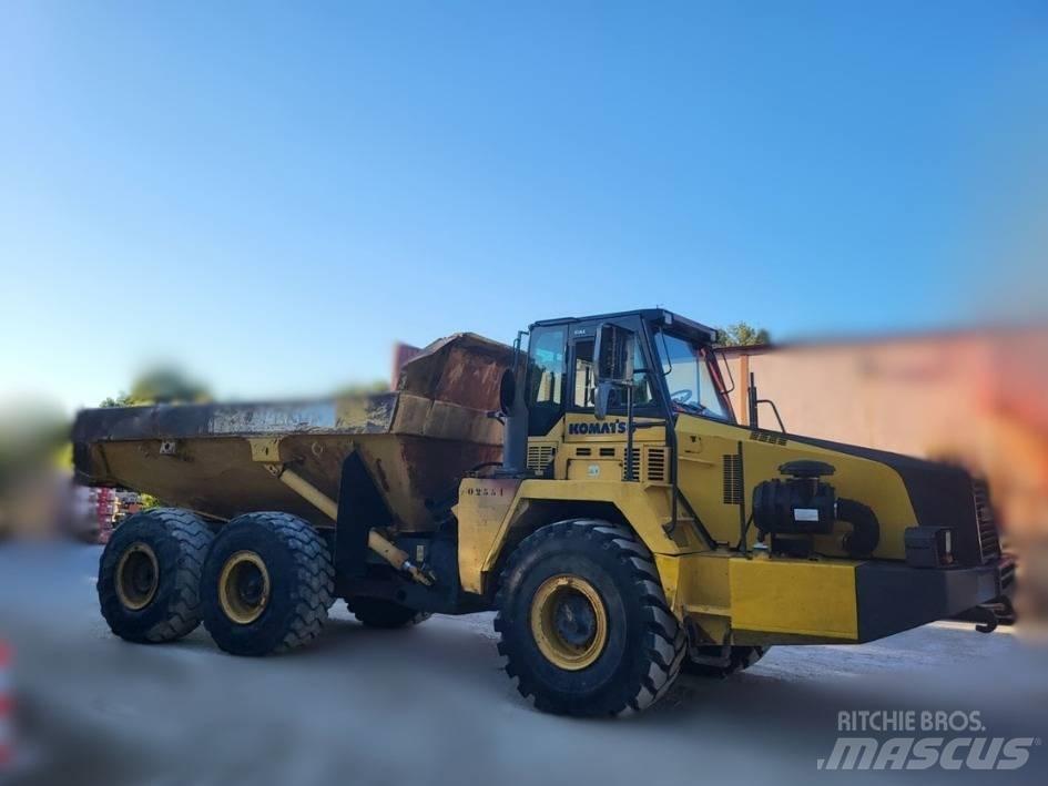Komatsu HM 300 Midjestyrd dumper