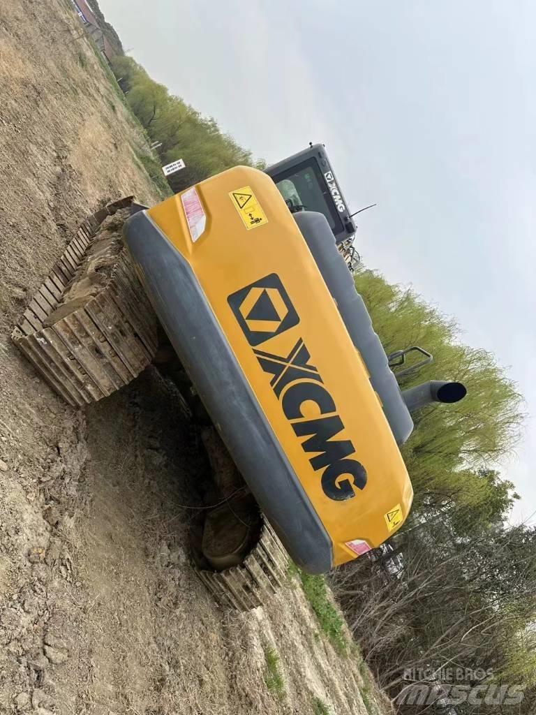 XCMG XE 245 DK Bandgrävare