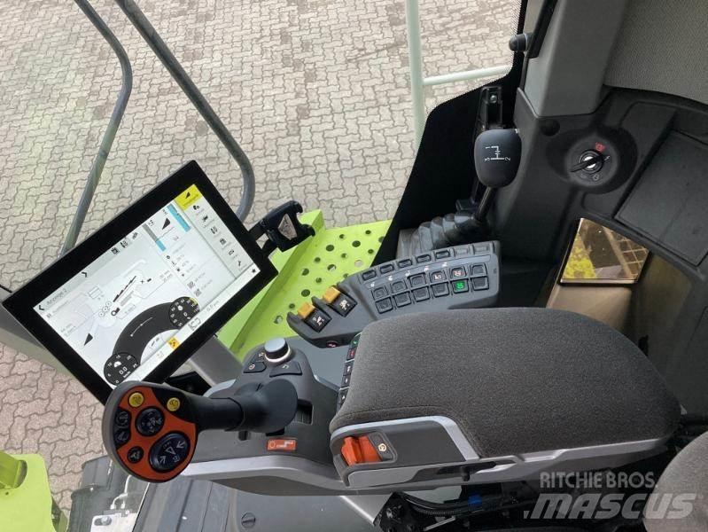 CLAAS TUCANO 420 Skördetröskor