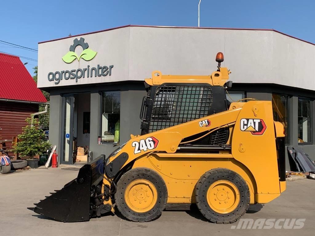 CAT 246 Kompaktlastare