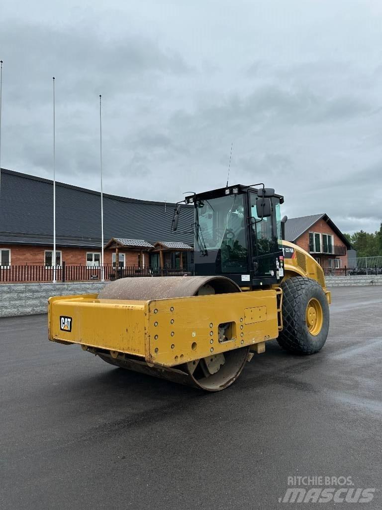 CAT CS 76 B Tvåvalsvältar