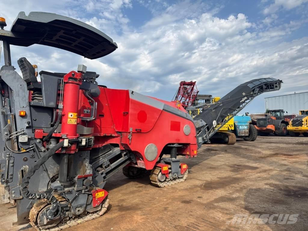 Wirtgen W 100 F Asfaltskallfräsmaskiner