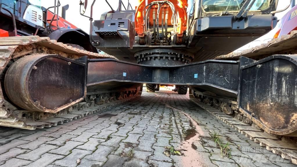 Hitachi ZX300LC-7 Bandgrävare