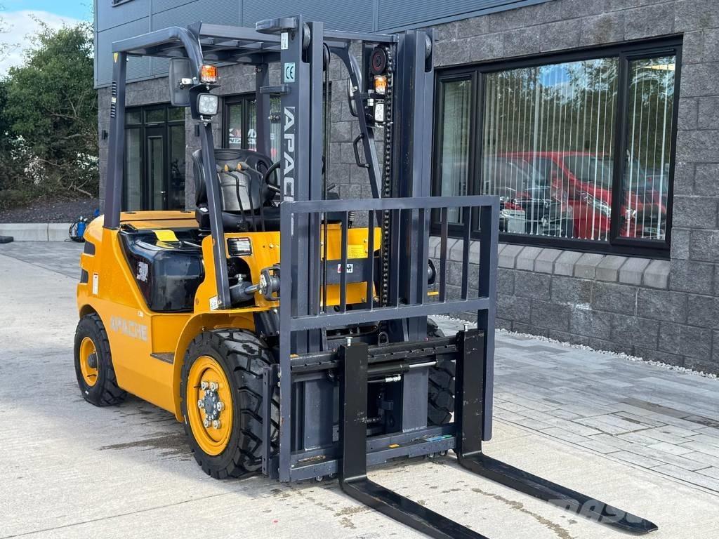 Apache HH307 Dieselmotviktstruckar